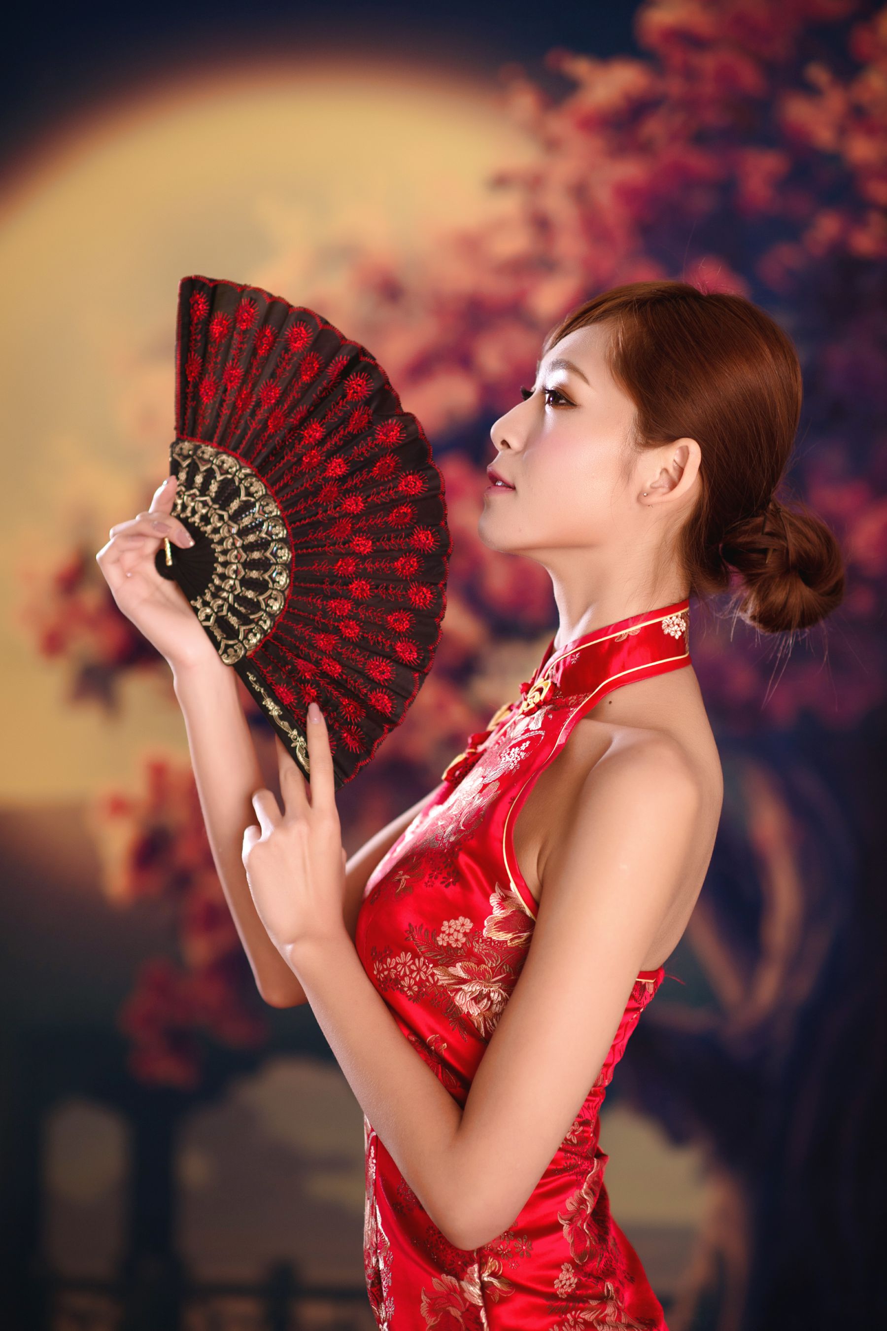 台湾女神Winnie小雪《古典红色旗袍》