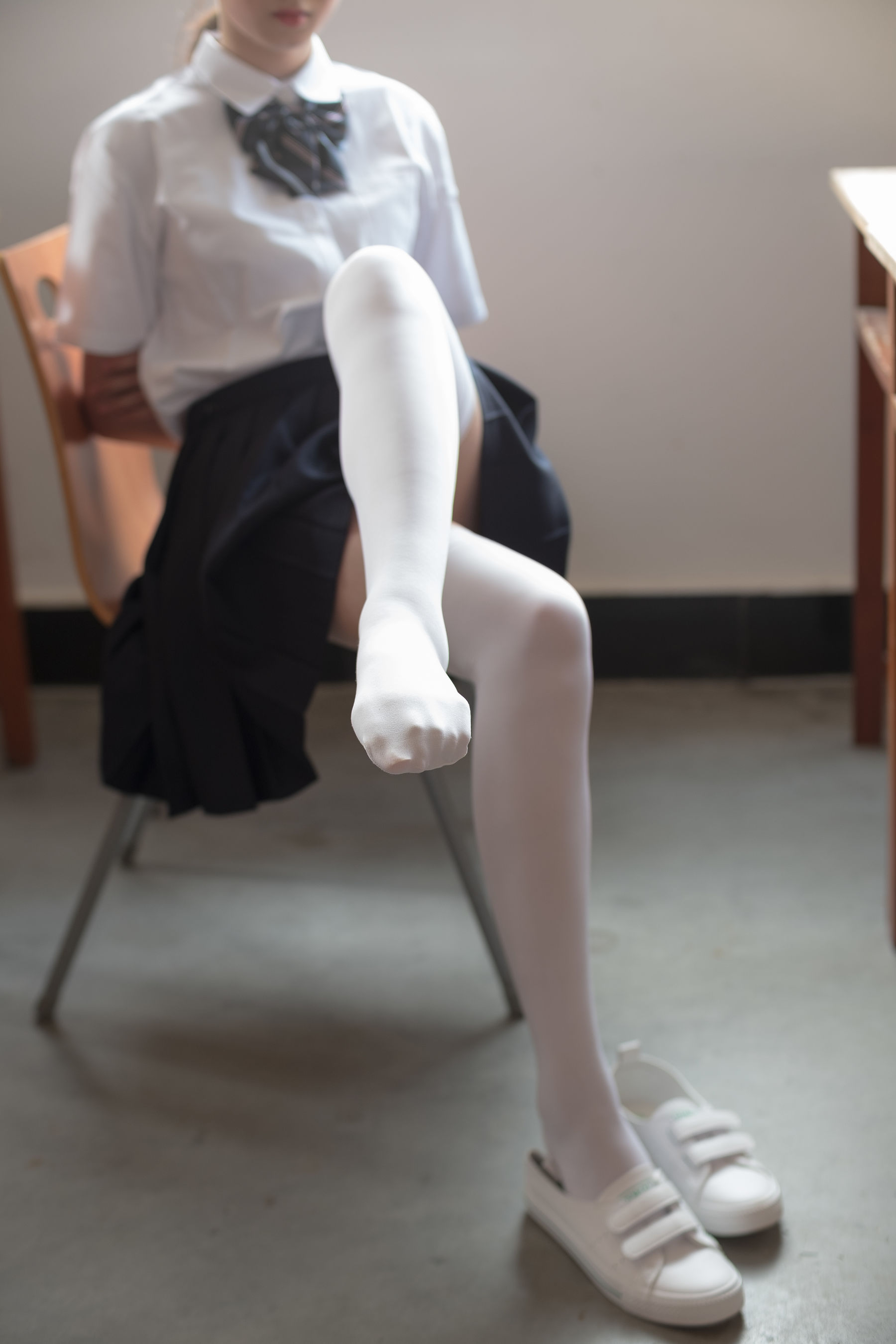 [森萝财团] [BETA-022] 教室里的JK白丝少女-喵次元