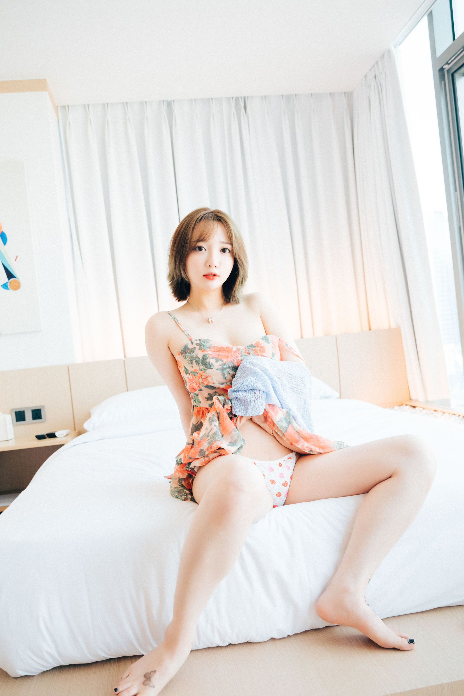 [LOOZY]  Yeeun - Lover In Hotel-喵次元